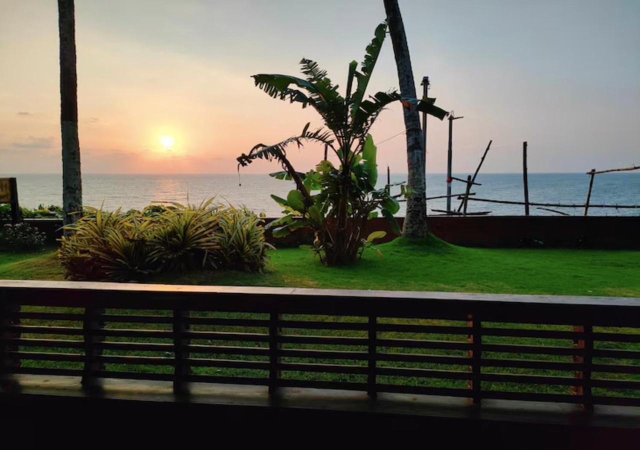 Clafouti Beach Resort - A Seafacing Resort バルカラ エクステリア 写真