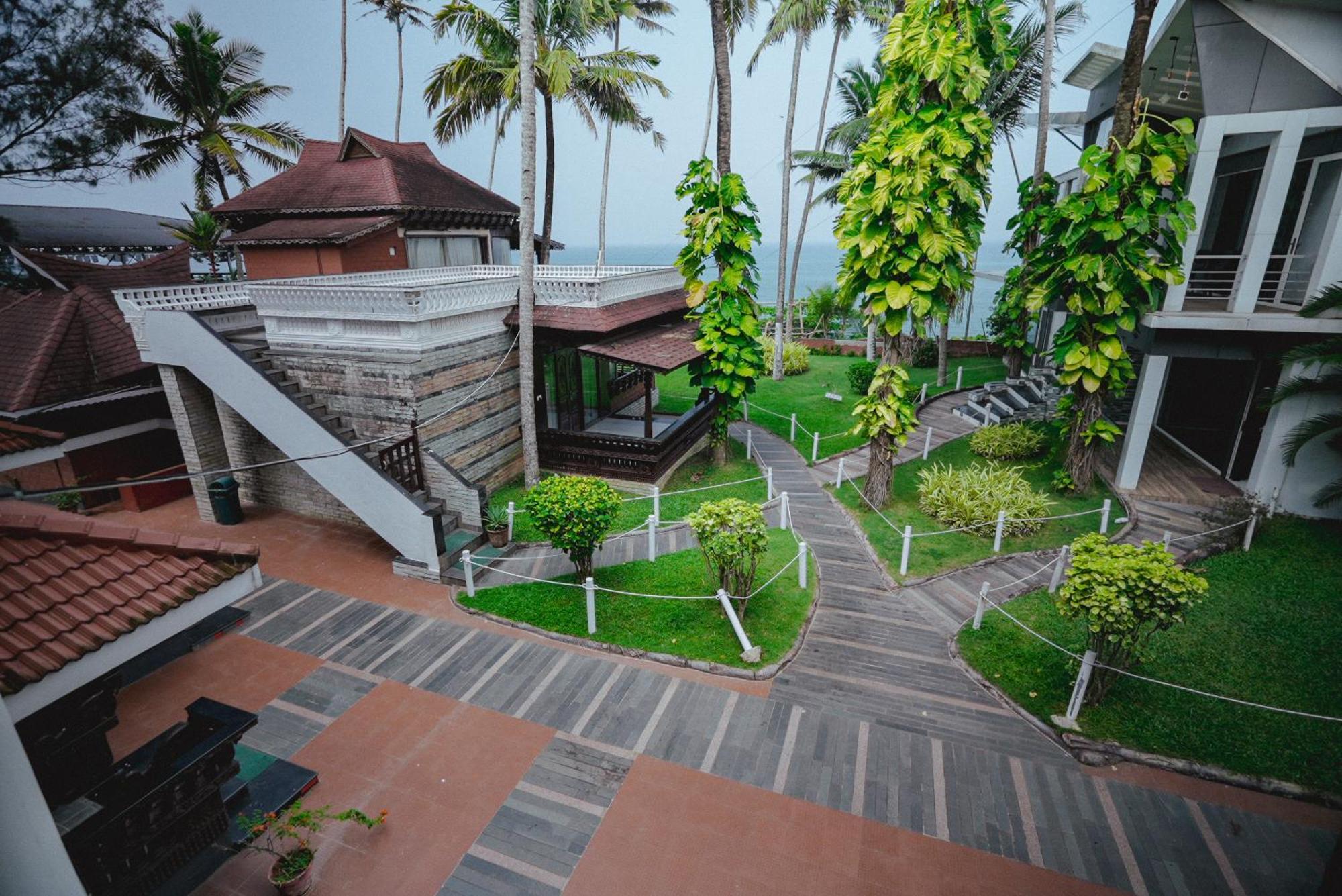 Clafouti Beach Resort - A Seafacing Resort バルカラ エクステリア 写真