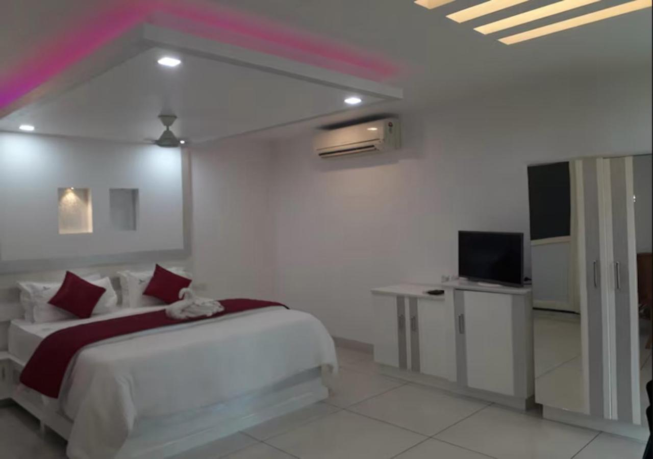 Clafouti Beach Resort - A Seafacing Resort バルカラ エクステリア 写真