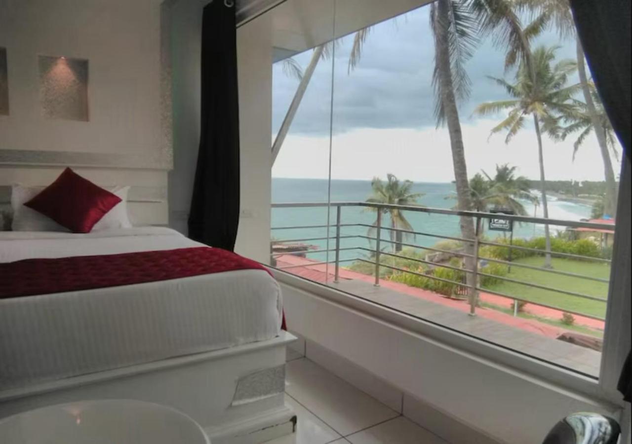 Clafouti Beach Resort - A Seafacing Resort バルカラ エクステリア 写真