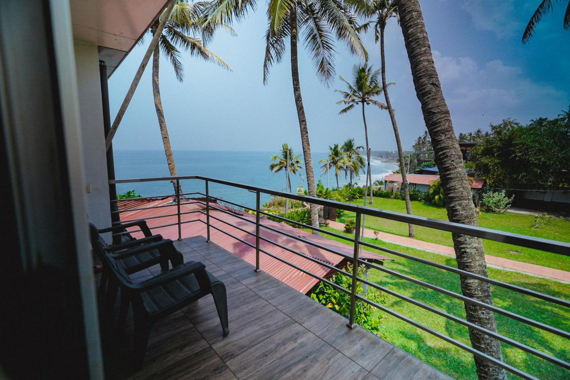 Clafouti Beach Resort - A Seafacing Resort バルカラ エクステリア 写真